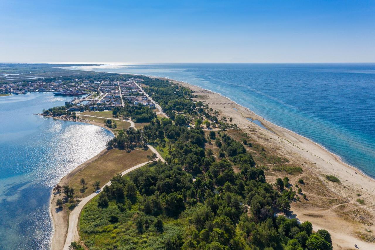 Bisaltae Seaside Suites Керамоті Екстер'єр фото